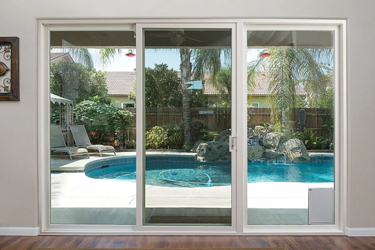 Malibu sliding door