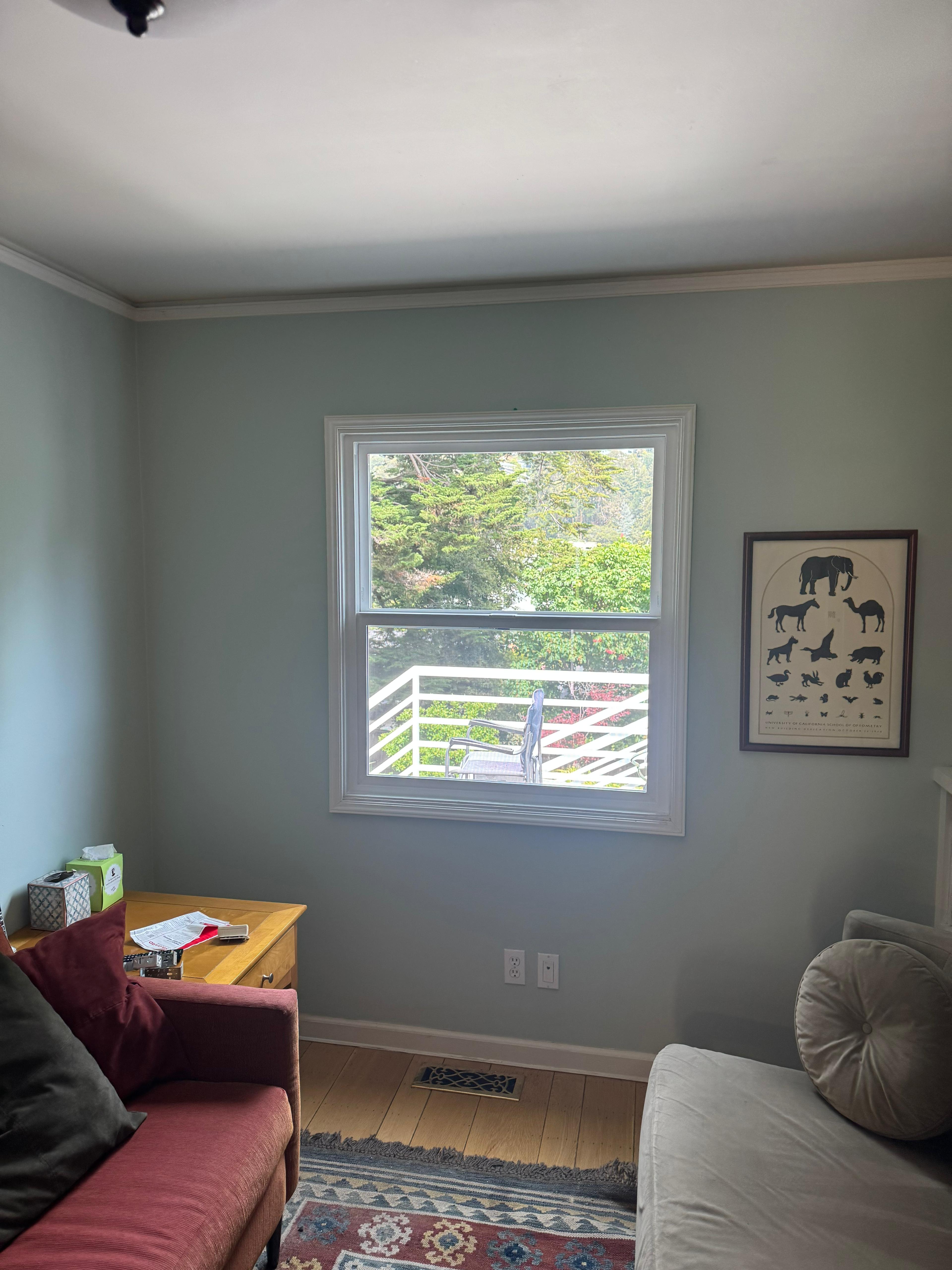 Double hung vinyl window by Windows 4U East Bay