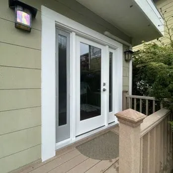 Steel entry door installation