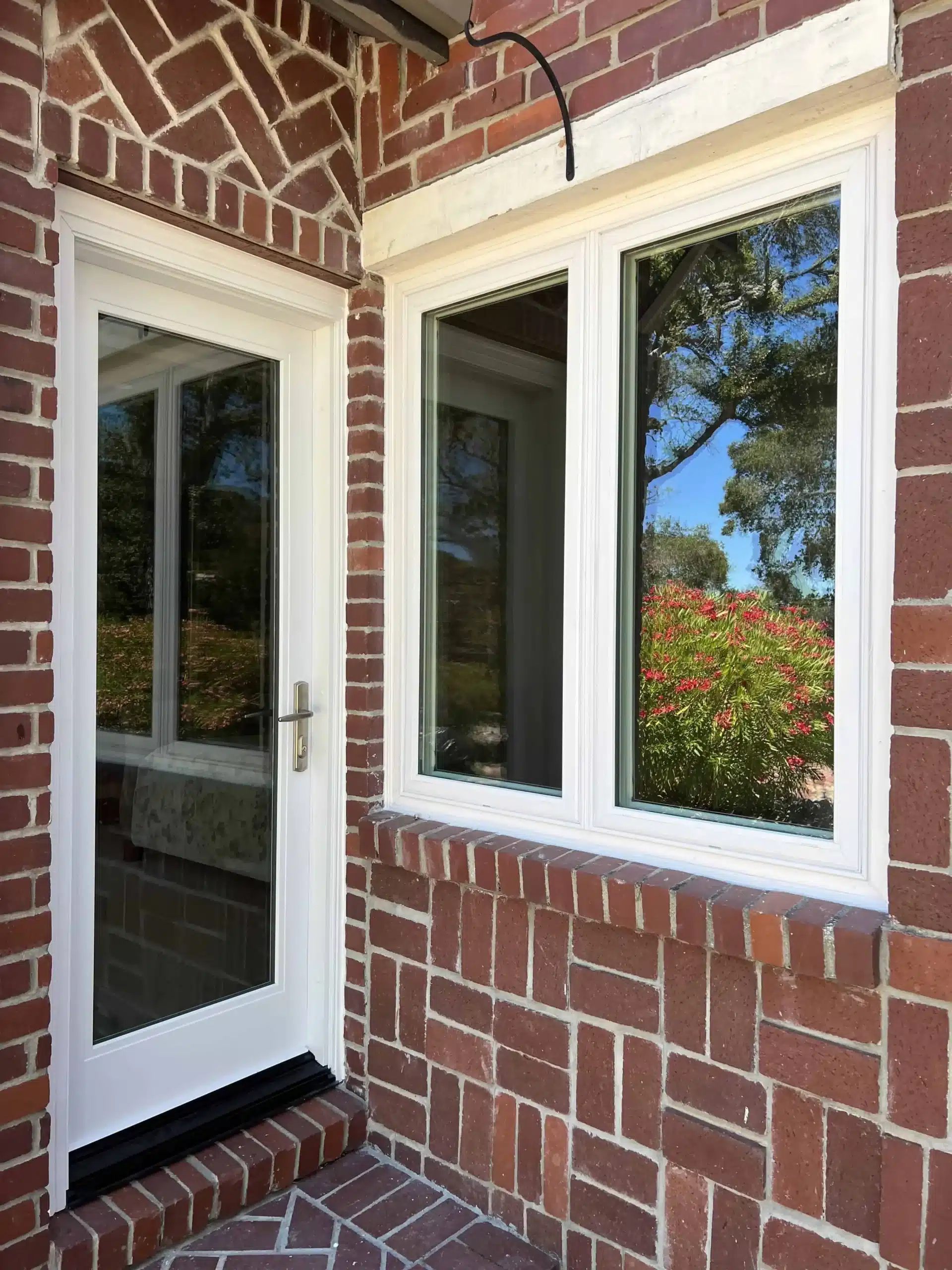 New vinyl casement window replacement in Walnut Creek, CA